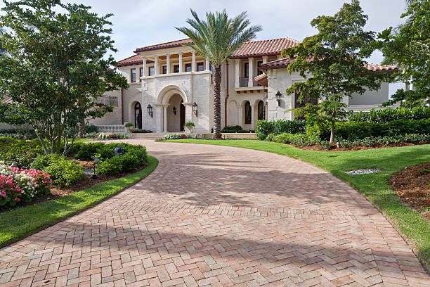 Best Driveway Paving Contractor  in Postville, IA